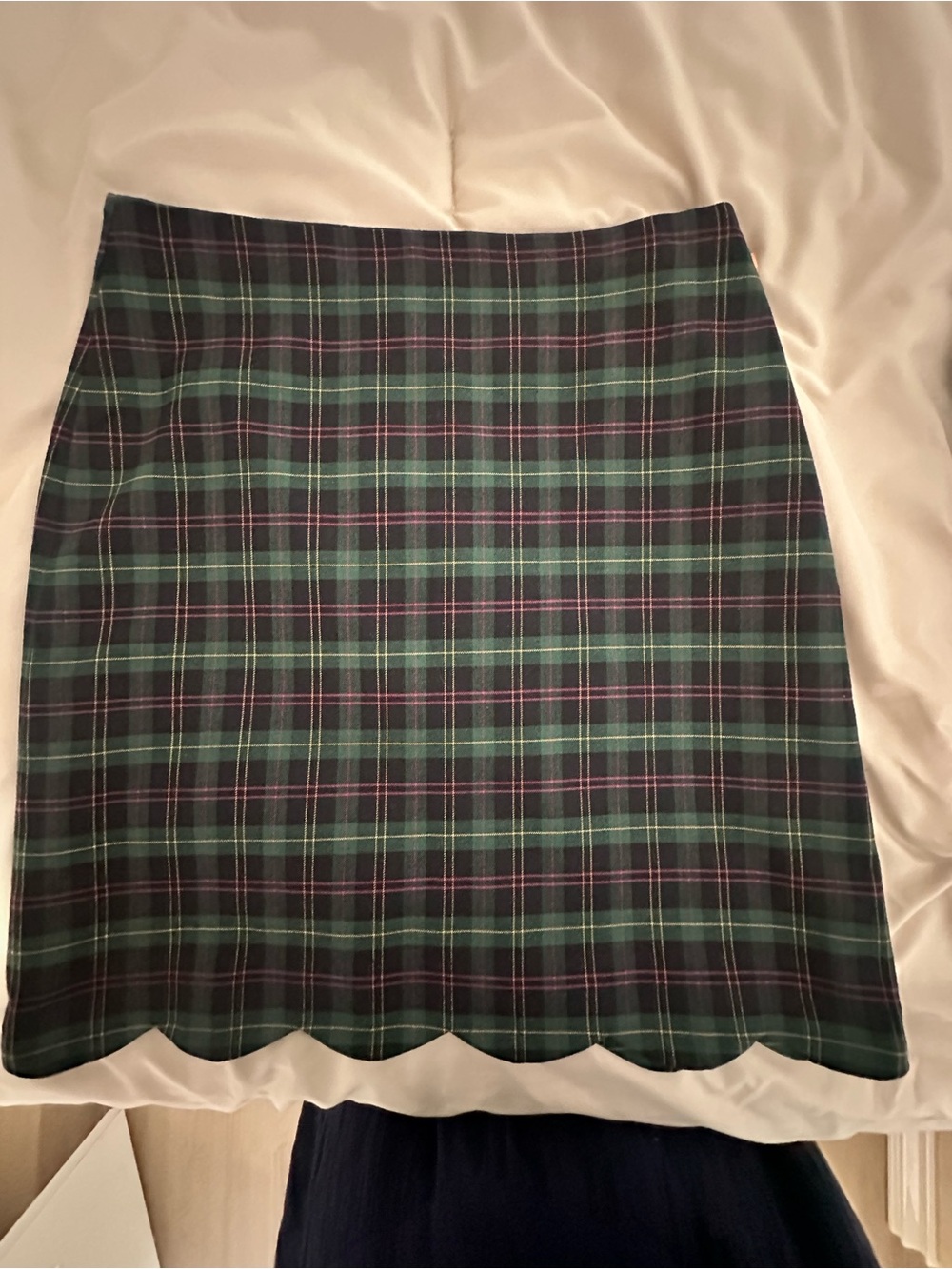 Talbots Green and Navy Plaid Scalloped Hem Mini Skirt